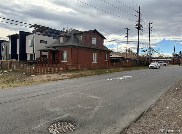 Photo - 4353 Kalamath St