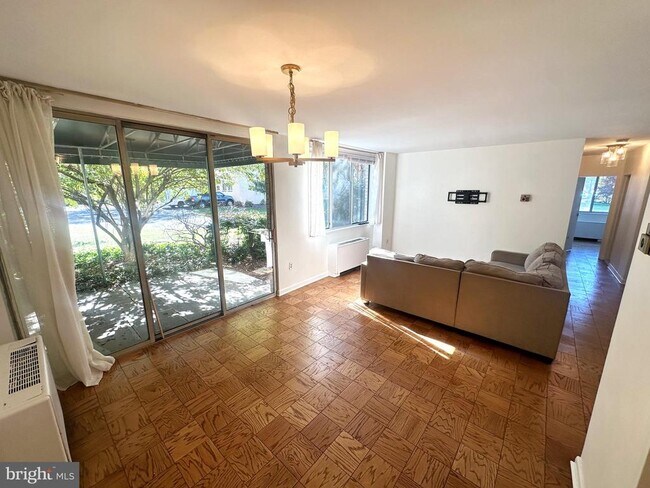 Photo - 6621 Wakefield Dr Unit 109