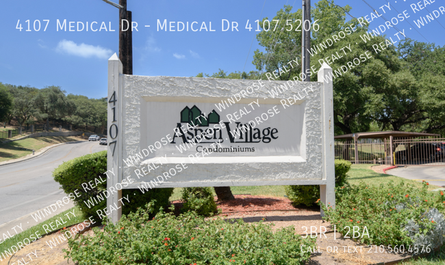 3 Bedroom 2 Bath Condo in Medical Center! - 3 Bedroom 2 Bath Condo in Medical Center! Unidad Medical Dr 4107 5206