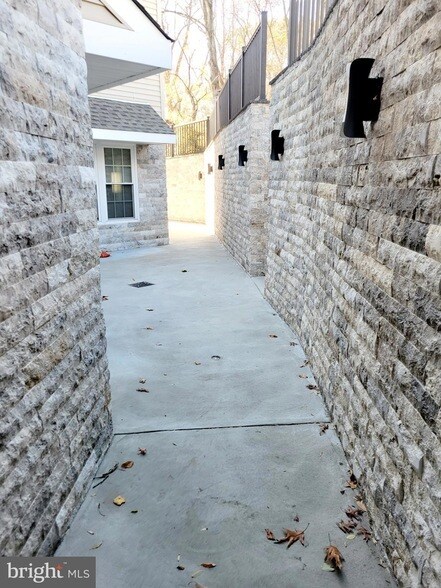 Photo - 123 Creek Rd Unit A101