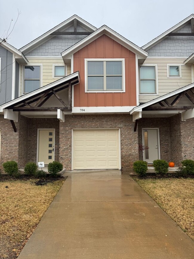 Photo - 1/2 off first month! 3 bedroom, 2.5 bathroom, 1 car garage