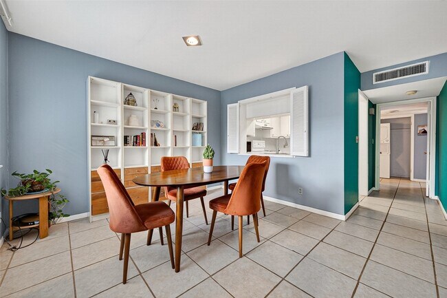 Photo - 6470 Bayou Glen Rd