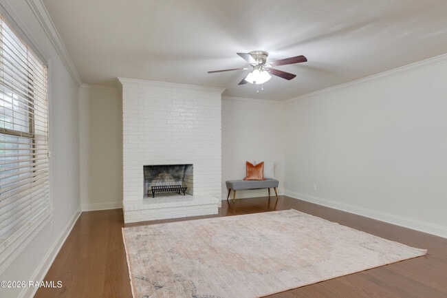Photo - 112 Hillside Dr