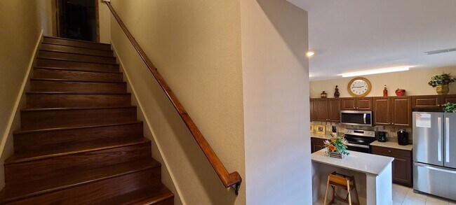 Photo - 132 Village Dr Condo