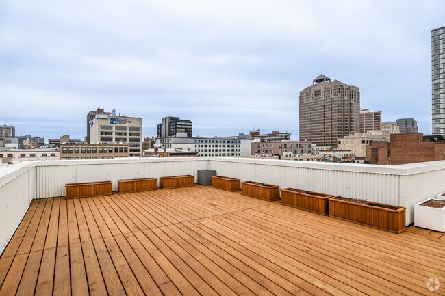 Rooftop Lounge