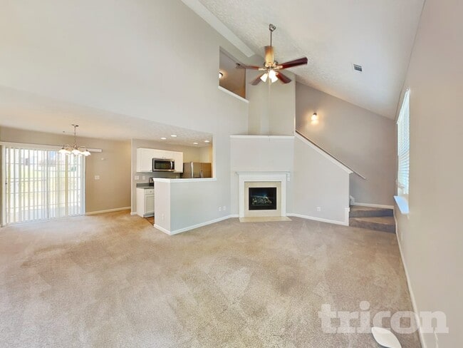 Photo - 175 Meadowridge Dr