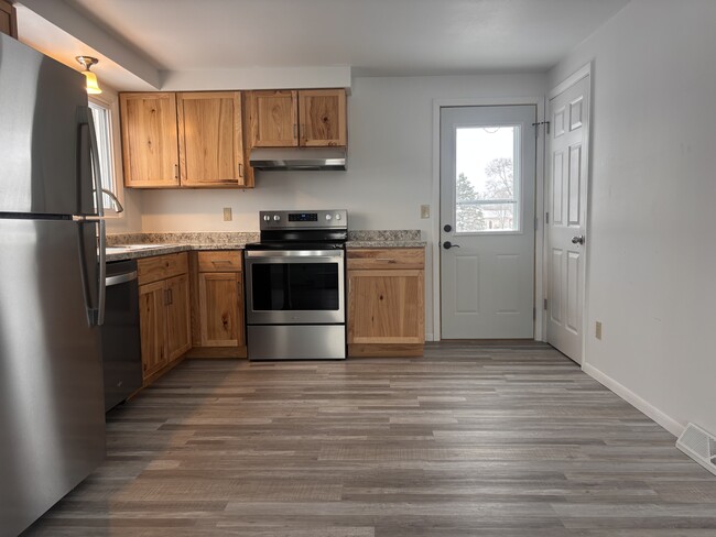 Photo - W557 Mary Ln