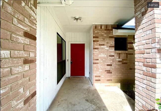 Photo - 7705 Forest Fern