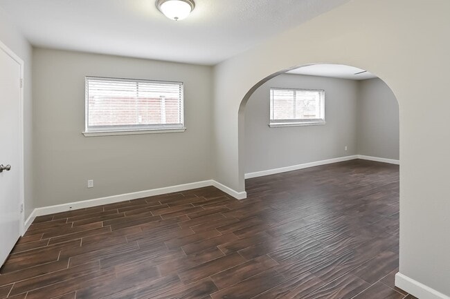 Photo - 11122 Kirwin Ln