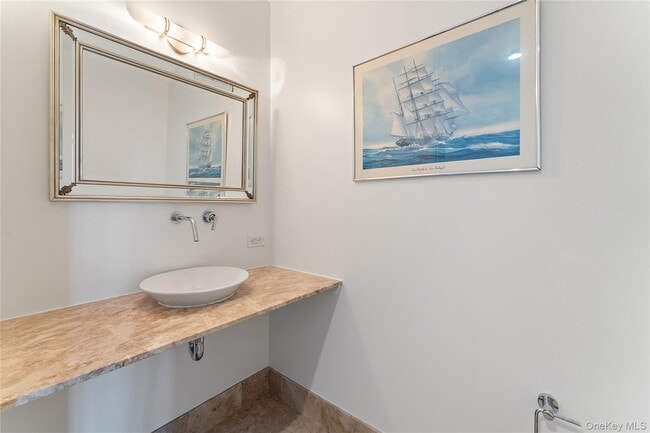 Photo - 175 Huguenot St Unidad 1702