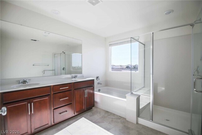 Photo - 7087 Baza Ave