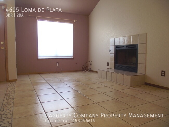 Photo - 4605 Loma De Plata Dr