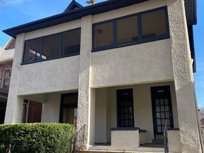 Photo - 1372 Neil Ave