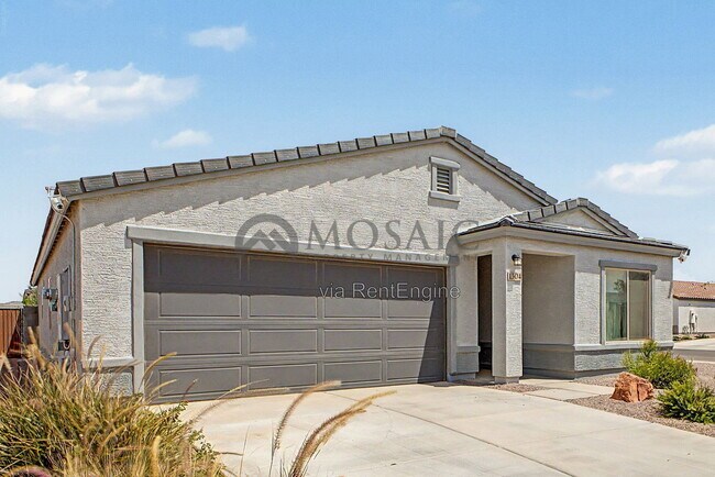 1304 W Inca Dr