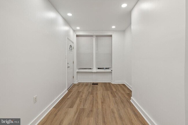 4928 Walton Ave Unidad 1