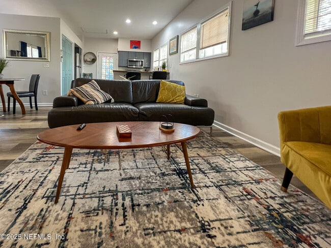 Photo - 3568 Riverside Ave Unit C