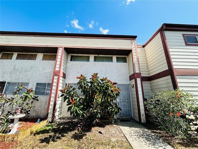 Building Photo - 3912 Crayrich Cir Unit 305 Rental