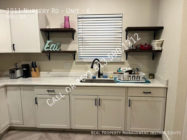 Photo - 1911 Nursery Rd Unidad 6