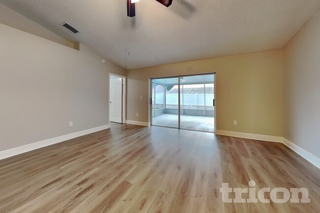 13309 Beechberry Dr