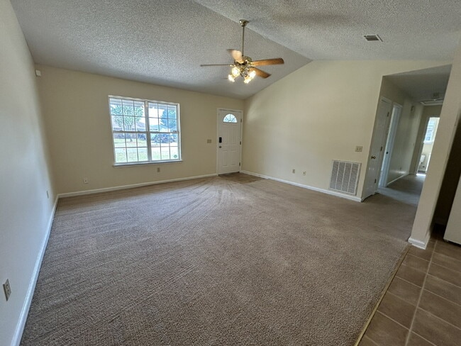 942 Poppleton Dr