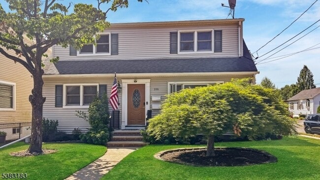 Building Photo - 106 6th Ave Unit 2