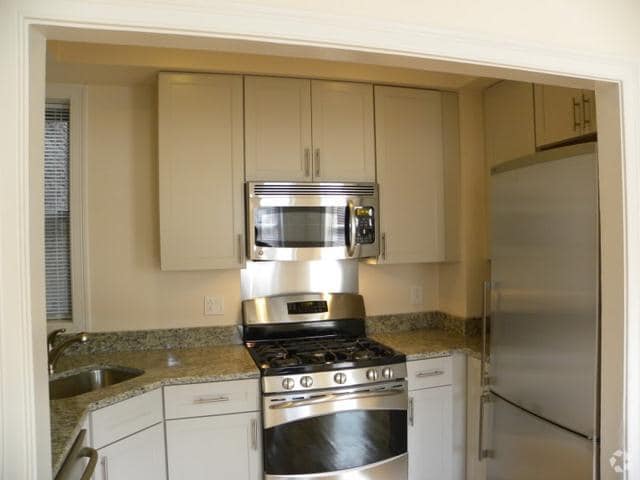 Kitchen - Atrio Boston