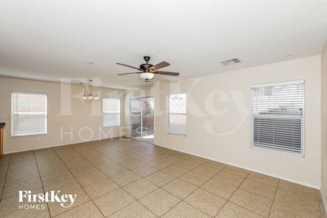 Photo - 617 Brinkburn Point Ave