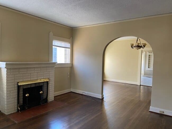 Photo - 617 10th Ct S