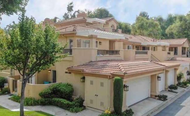 Building Photo - 23924 Arroyo Park Dr Unit 125