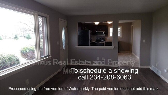 Photo - 12533 Mc Callum Avenue Northeast