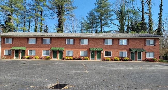 Photo - Meadowood Apartments