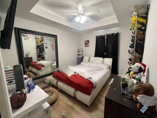 Photo - NEWLY RENOVATED COTTAGE! PRE-LEASING FOR A...