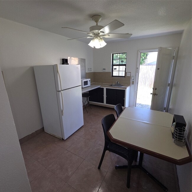 Photo - 10834 Cayman Mist Dr