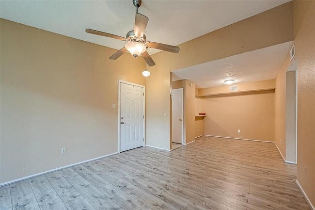 Photo - 10555 Turtlewood Ct Unidad 1109