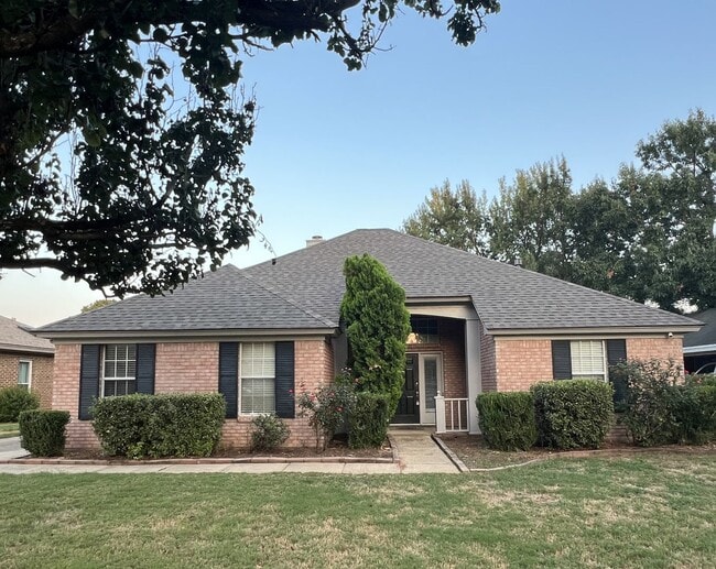 Building Photo - Home for Rent in Montgomery