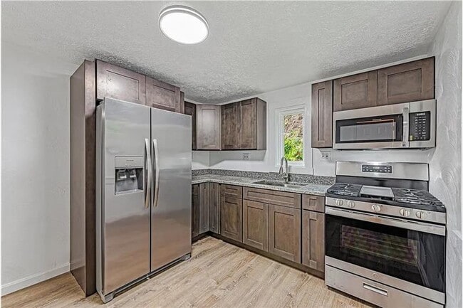Photo - 4205 Stanton Ave