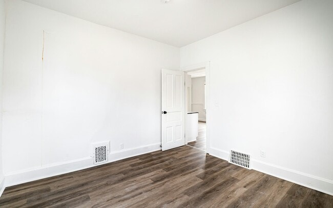 Photo - 2955 N 17th St