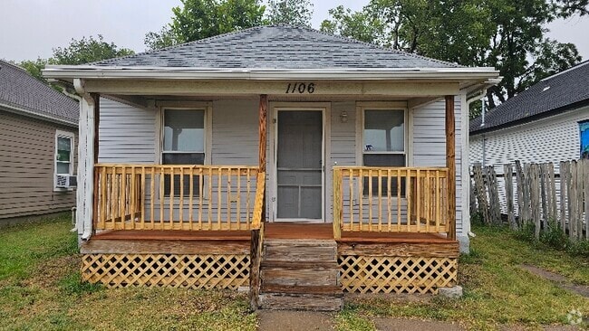 Building Photo - 1106 Park St Rental