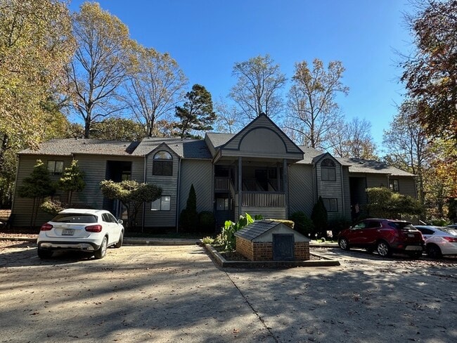 Photo - 1590 Springpoint Rd House