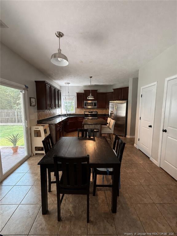 Photo - 35 Wynnborne Cir