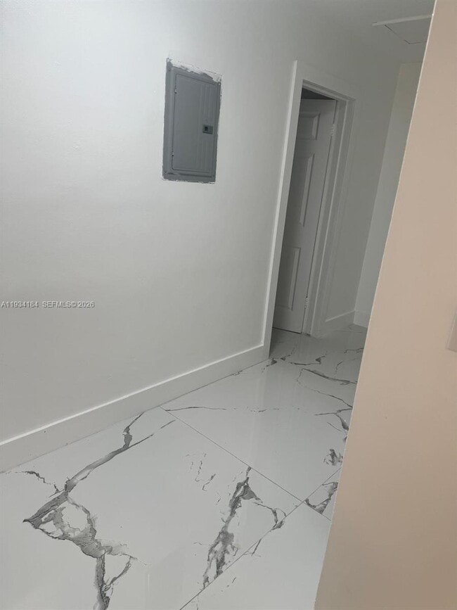 Photo - 20011 SW 111th Ave