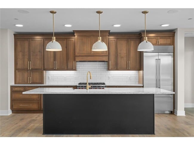 Photo - 1 Hill Farm Rd Unit 109