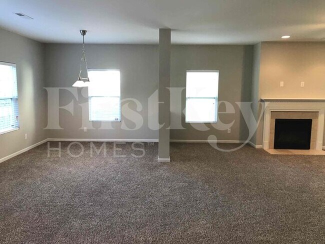 Photo - 3011 Sweetspire Rd