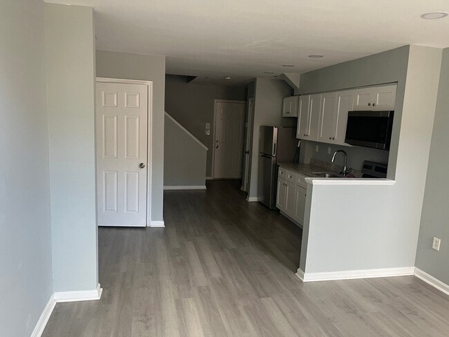 Photo - 1029 W Baltimore St Unidad Apt B