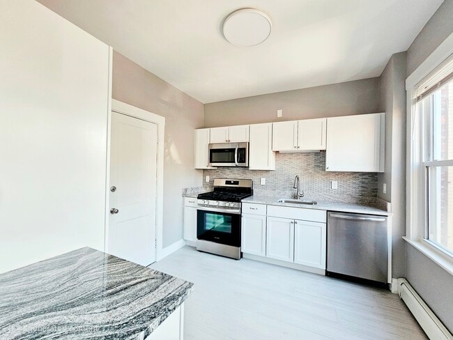 Photo - 141 Sutherland Rd