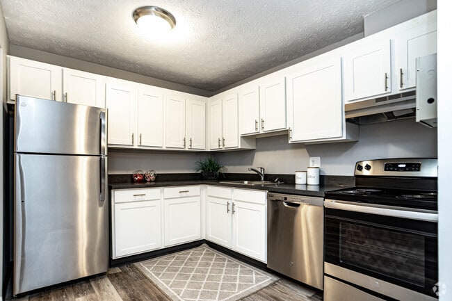Interior Photo - Nob Hill Rental