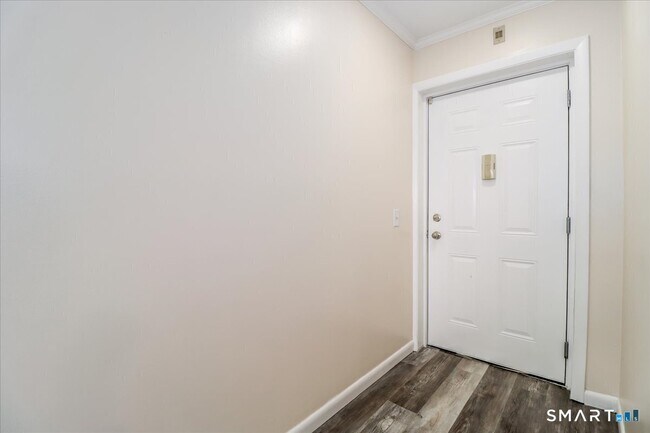 17 Fordyce Ct Unit 12