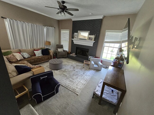 Photo - 15151 New Haven Dr