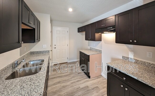 Photo - 5209 Missouri Ave