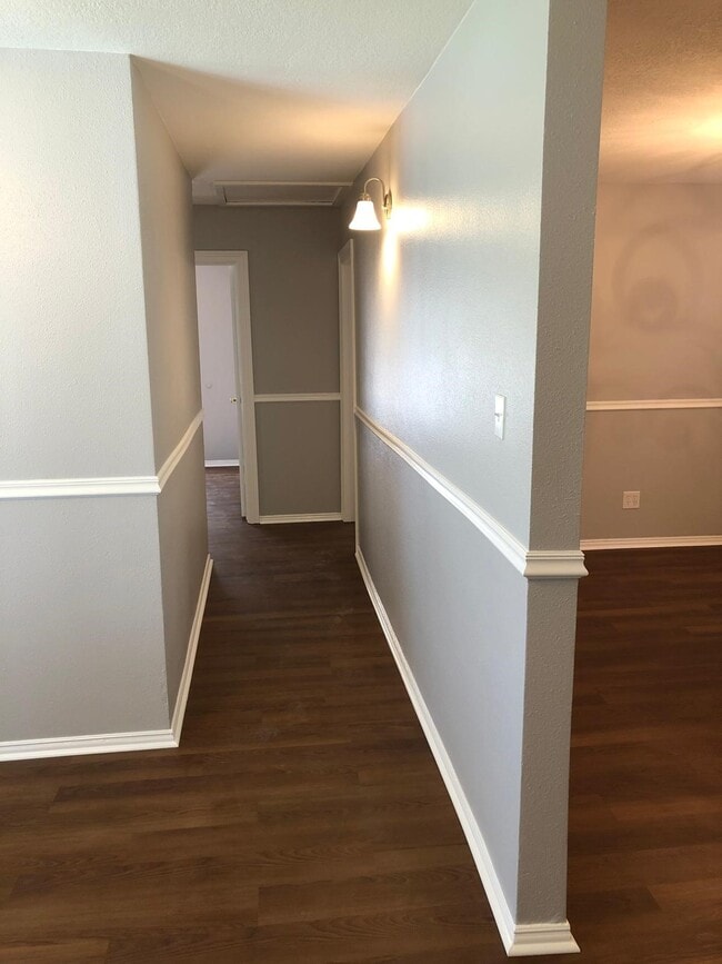 Photo - 3718 Penwood Way